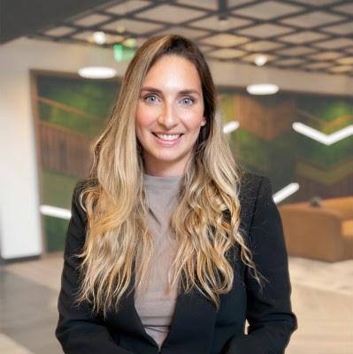 CLAUDIA CANO